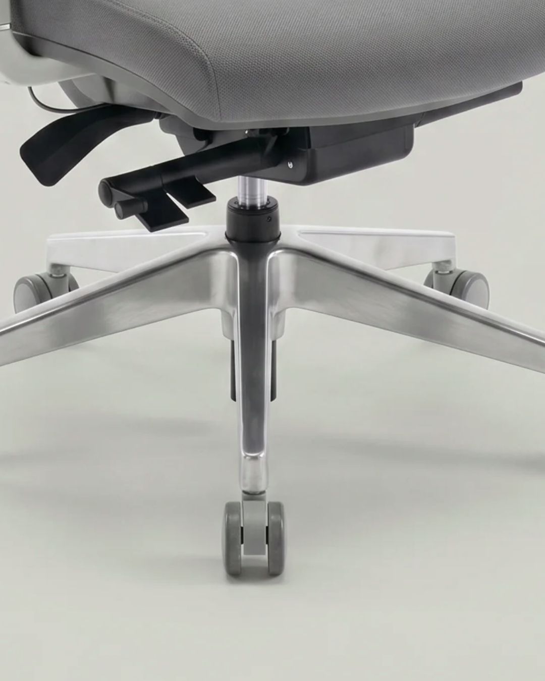 Sync Ergonomic Chair